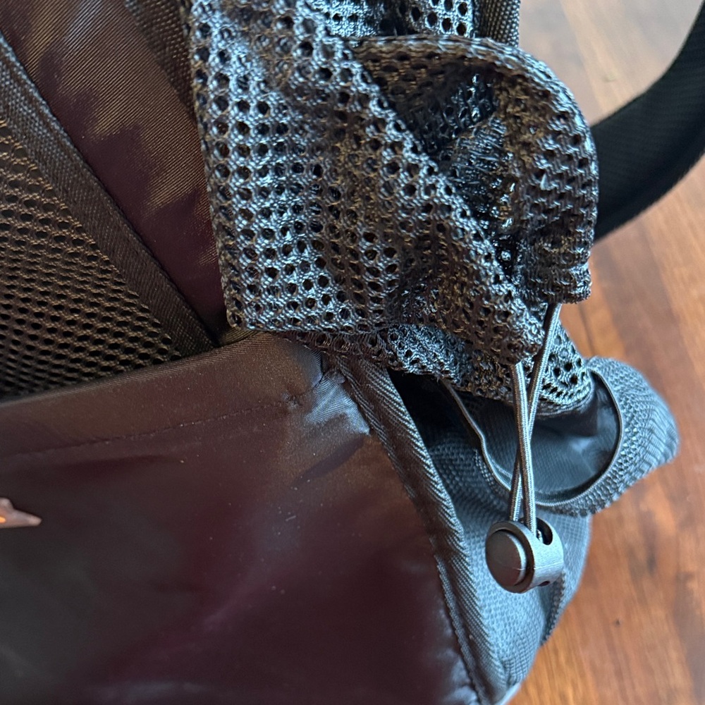 Pawtek - medium Black Sling Bag for dog - around 14lbs - Picture 3 of 7
